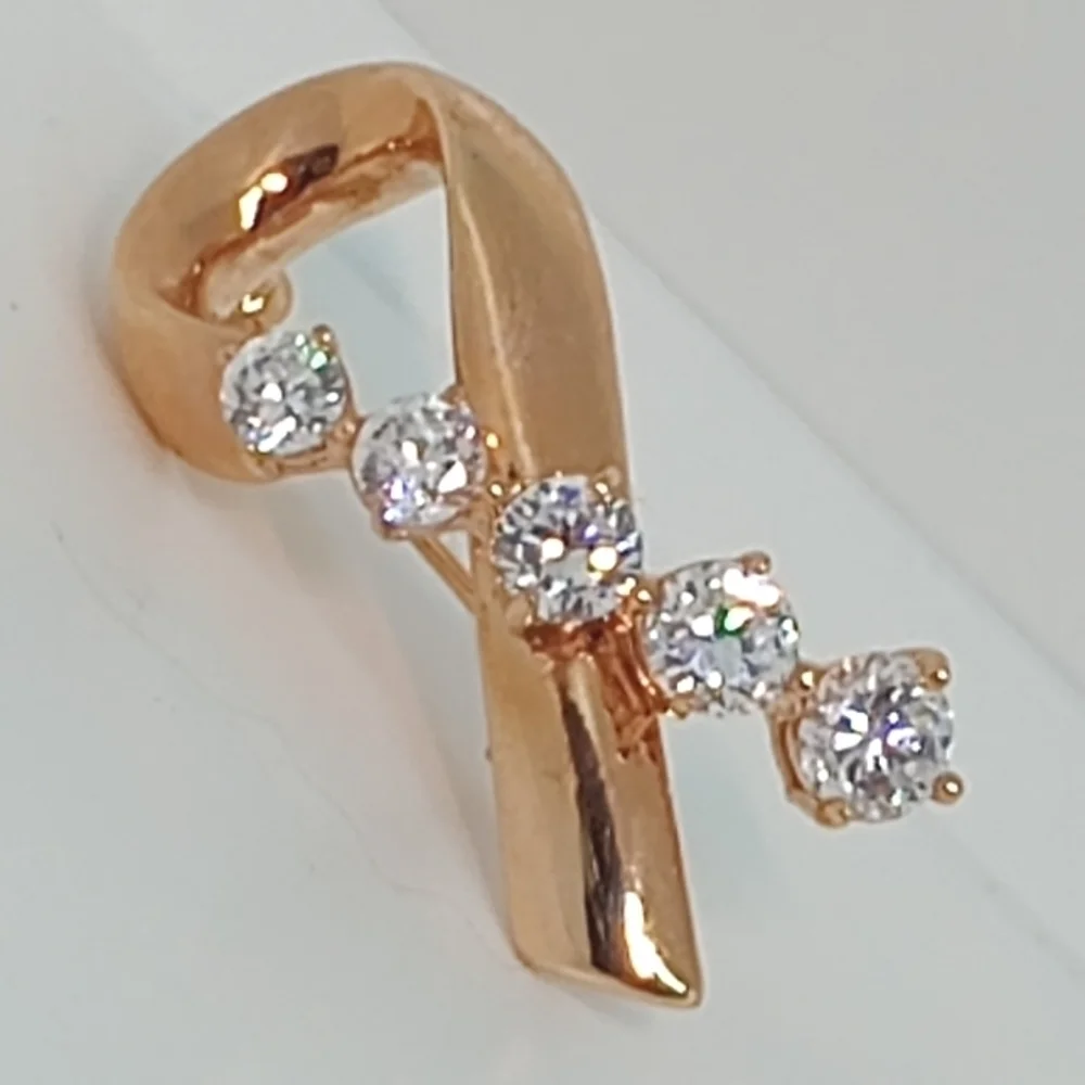 * Kenneth Jay Lane Rose Gold Tone Breast Cancer Ribbon Pin Brooch